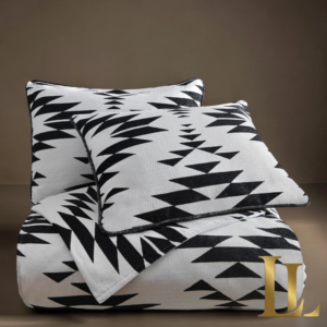 Amelia Comforter Set